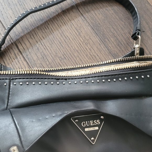 Guess handbag - Picture 4 of 7